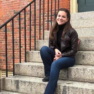 Meet your Posher, Ellen